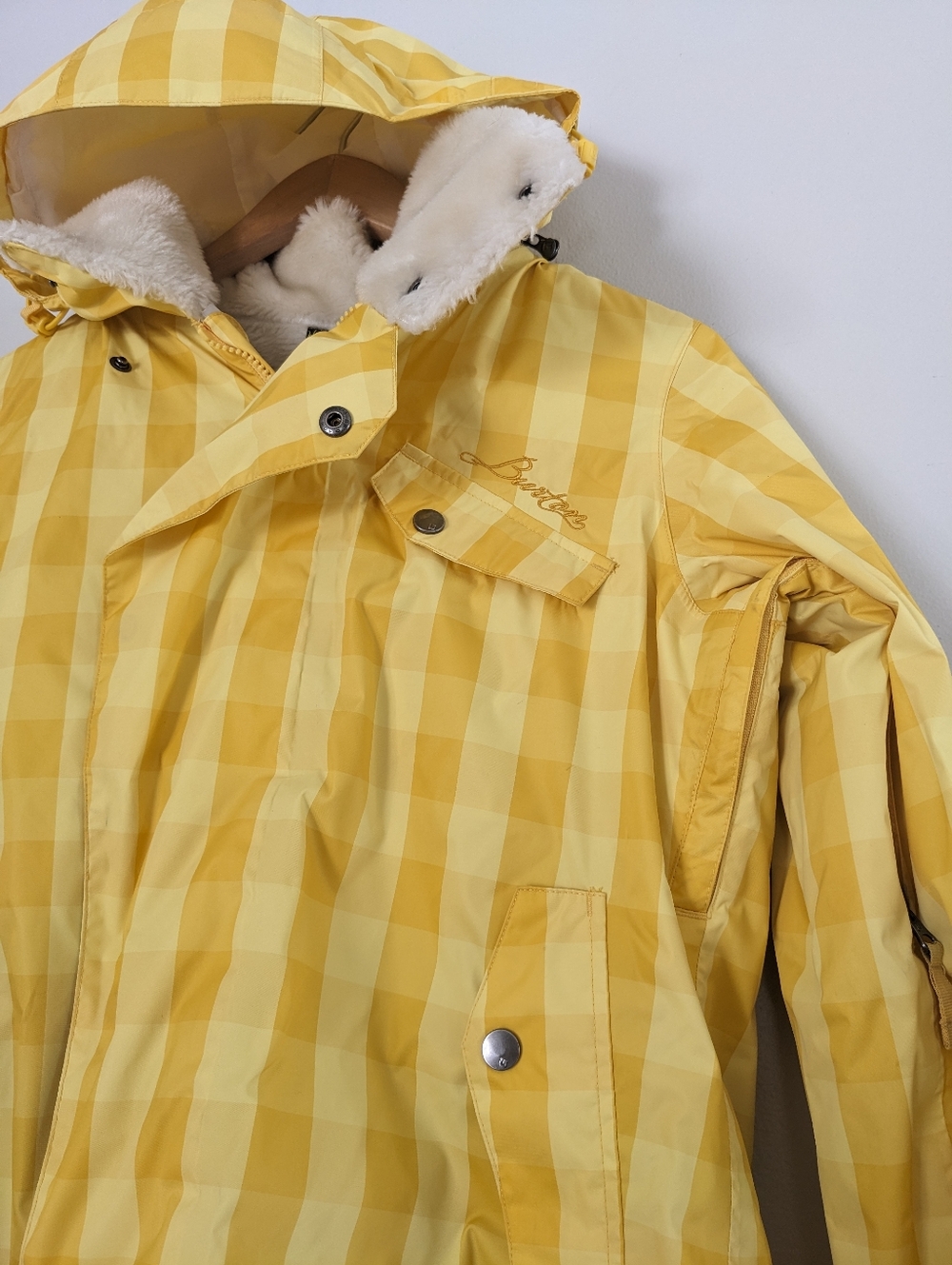 Burton Ski Jacket Youth Girl Size Small Yellow Hooded EUC Snowboard - Picture 2 of 16